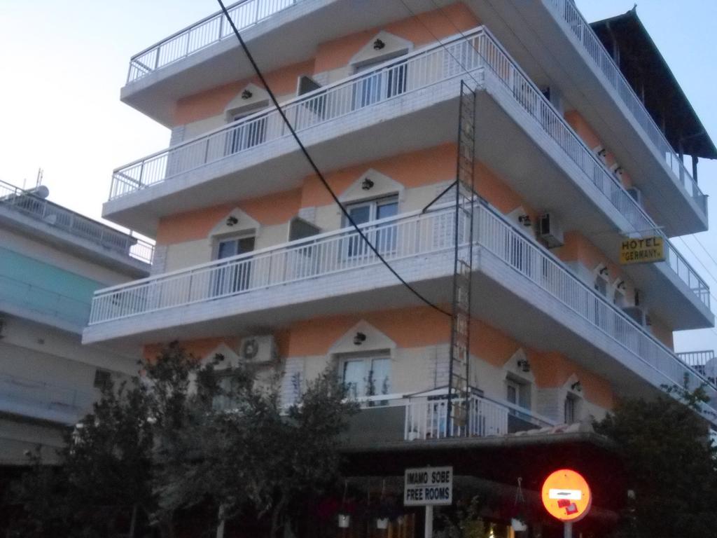 Hotel Germany ปาราเลียกาเตอรีนิส ภายนอก รูปภาพ
